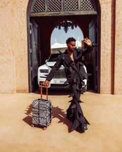 A.I.8 AFRICAN INTELLIGENCE - ORIGIN STORY SHARKNAUTICS HARDSHELL CARRY-ON LUGGAGE