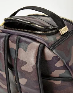 LION CAMO