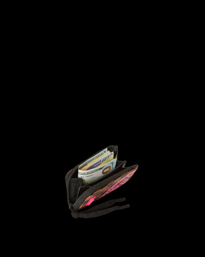 THE ARTISTS TOUCH WALLET